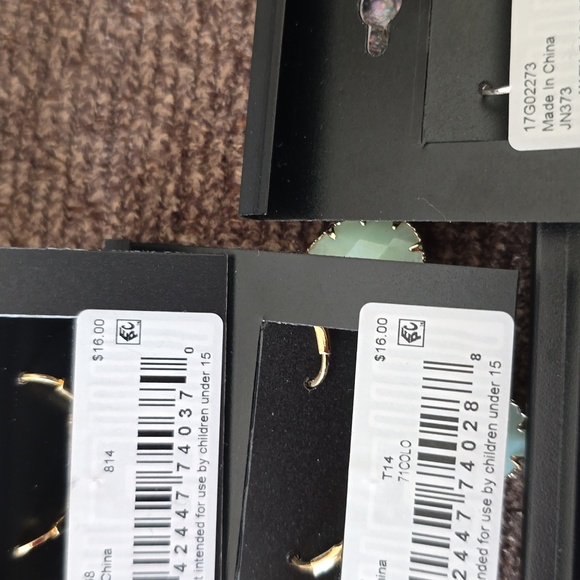 NAPIER BRAND WOMENS FASHION JEWELRY PIERCED EARRINGS BUNDLE OF 5 PAIRS - Picture 10 of 11